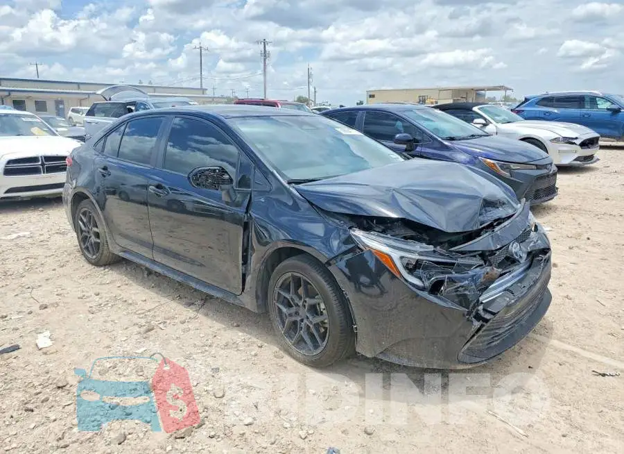 JTDBCMFE5R3058742 Photo# 4