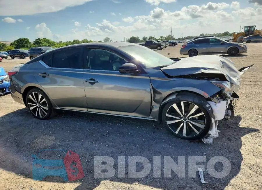 1N4BL4CV6MN416082 Photo# 4