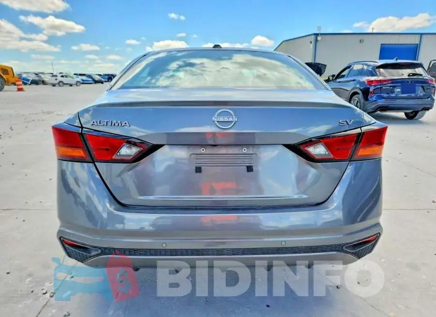 1N4BL4DVXPN305523 Photo# 6