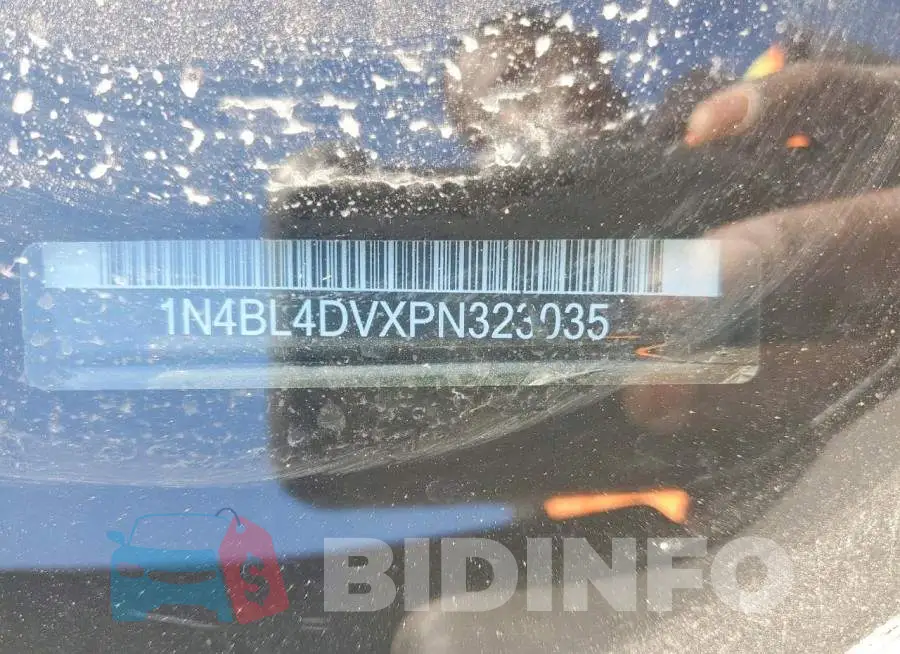 1N4BL4DVXPN323035 Photo# 13