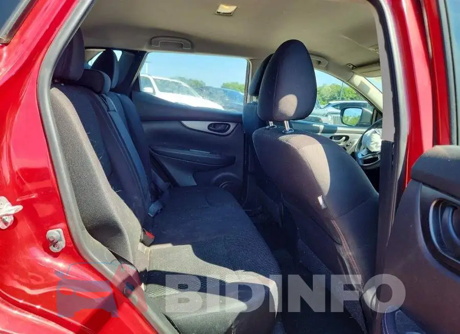 JN1BJ1CR2HW137751 Photo# 11