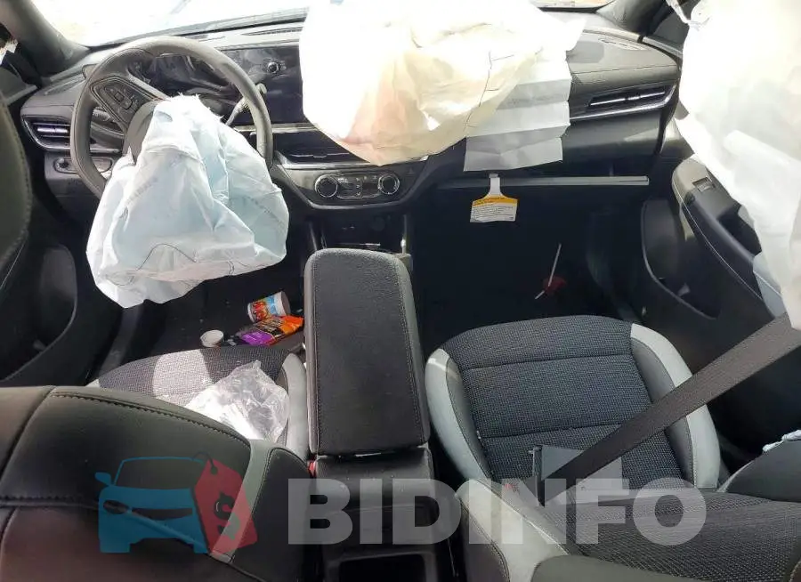 KL47LAEP0SB236618 Photo# 8