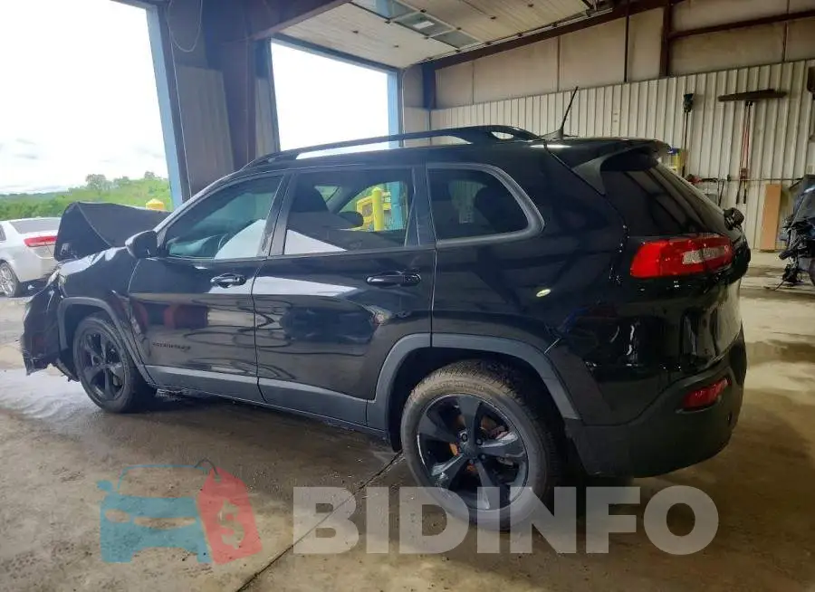 1C4PJLCB4JD577246 Photo# 2