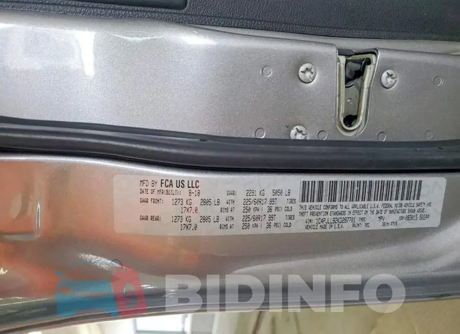 1C4PJLLB2KD297701 Photo# 14