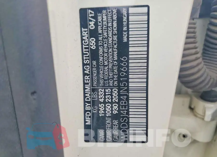 WDDSJ4EB4JN519666 Photo# 12