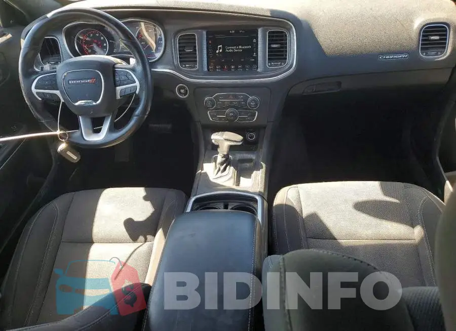 2C3CDXJG3JH292573 Photo# 8