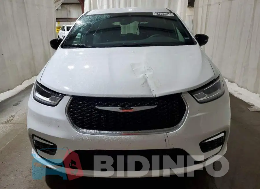 2C4RC1BG1TR228422 Photo# 5