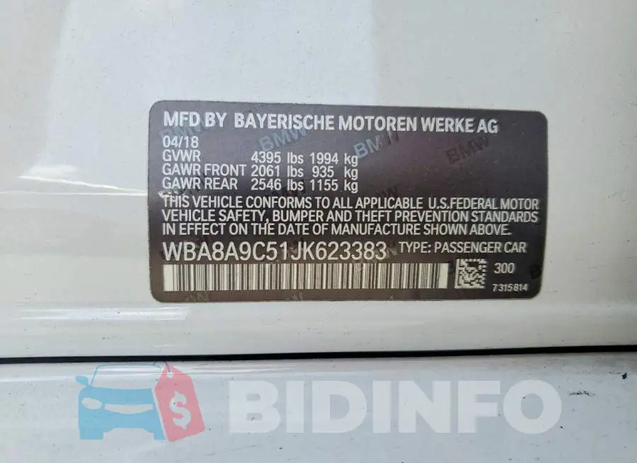 WBA8A9C51JK623383 Photo# 12