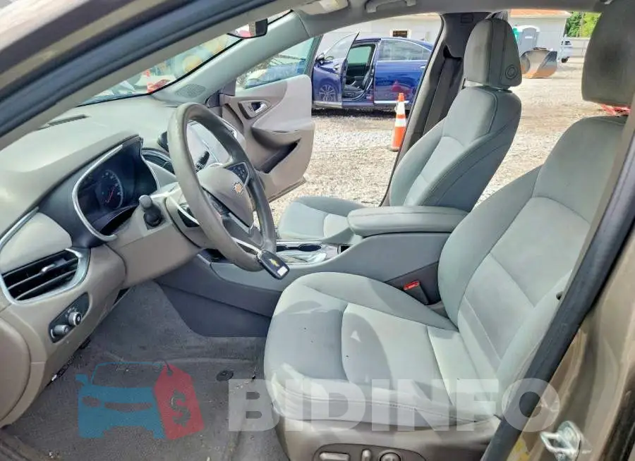 1G1ZD5ST6LF054218 Photo# 7