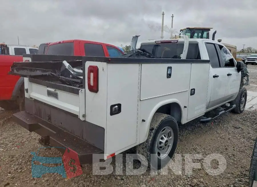 1GB5YLE78PF207625 Photo# 3