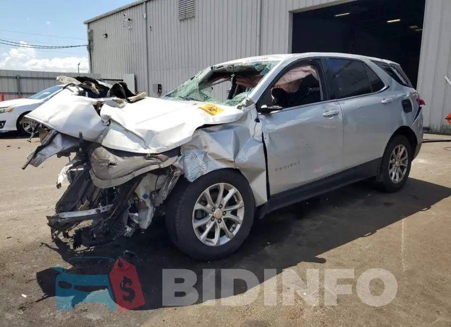 2GNAXTEV3L6211704 Photo# 1