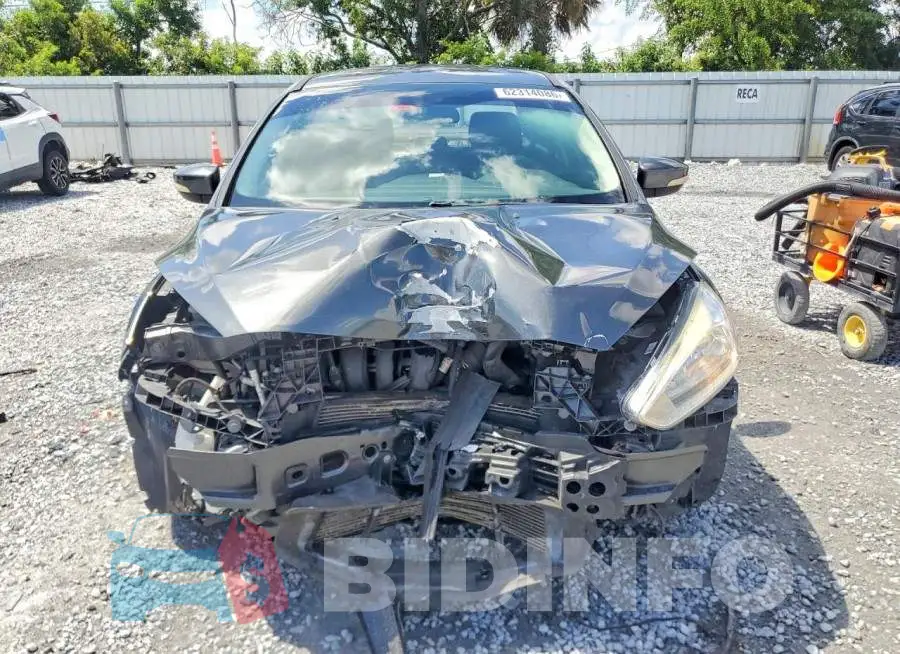 1FADP3F2XHL266276 Photo# 5