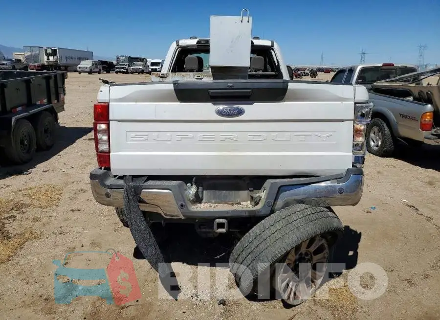 1FT7X2A65LEE86854 Photo# 6
