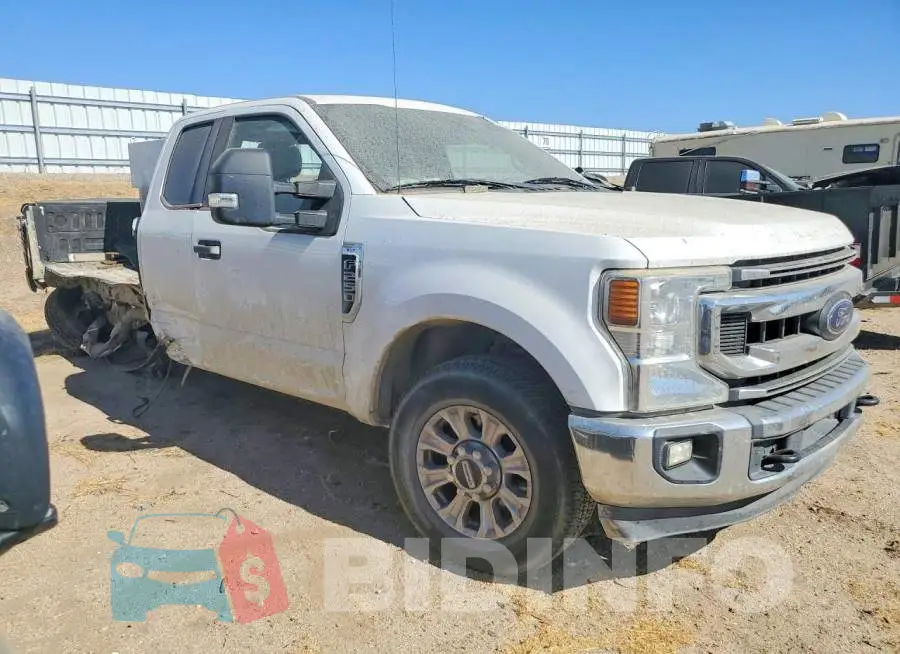 1FT7X2A65LEE86854 Photo# 4