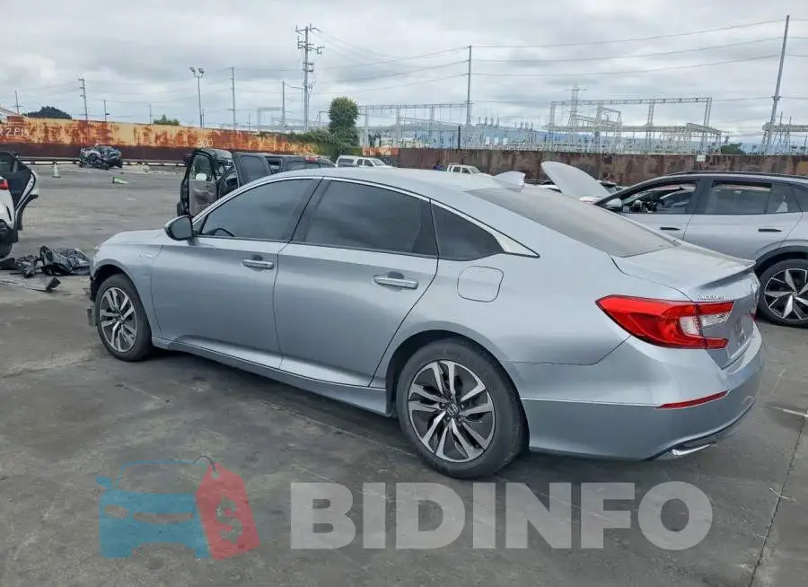 1HGCV3F16MA018682 Photo# 2