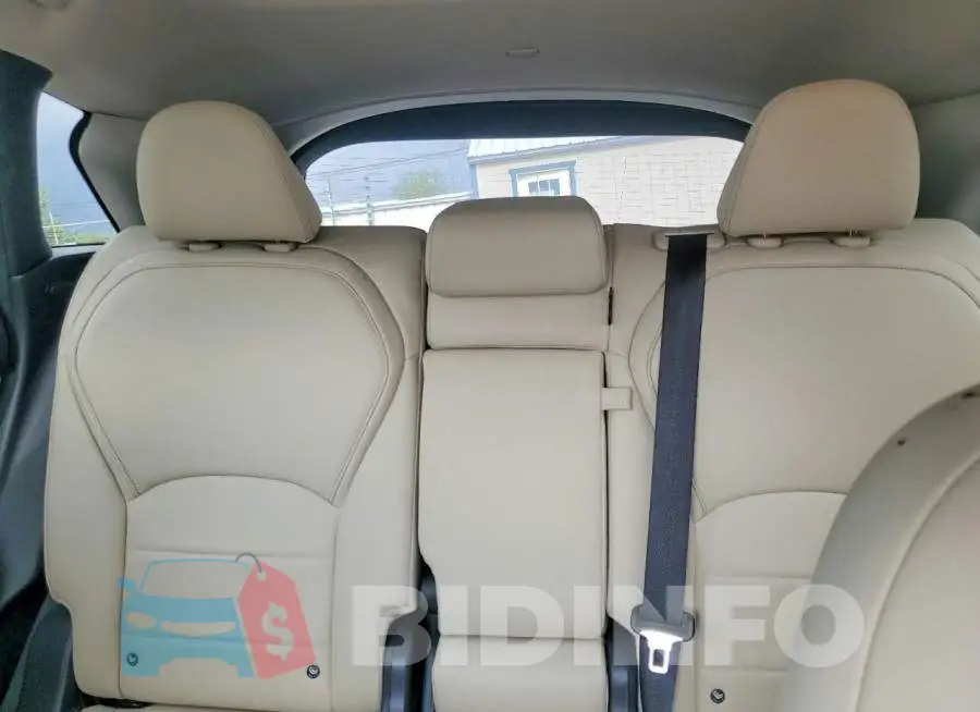 3PCAJ5M30LF114329 Photo# 10