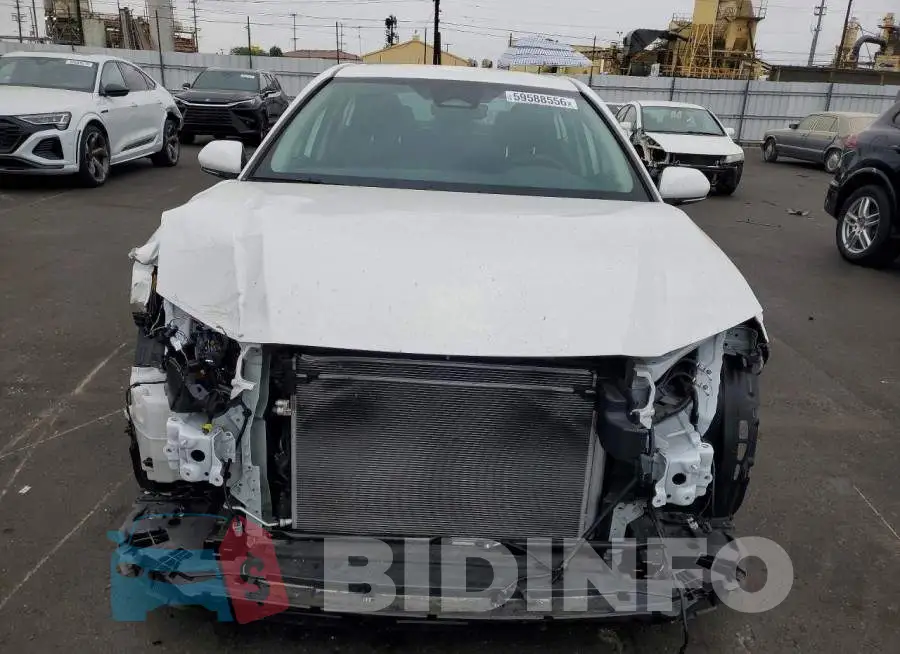 4T1DAACKXTU281167 Photo# 5