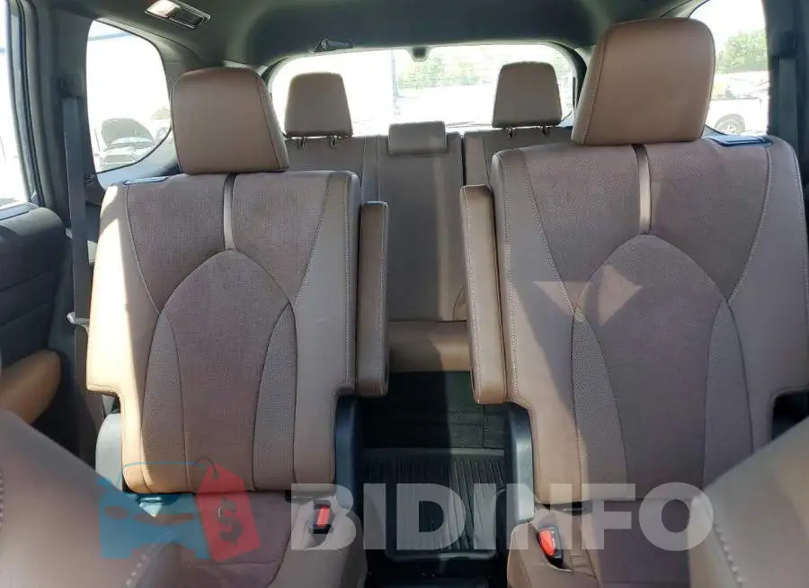 5TDADAB55TS030894 Photo# 10