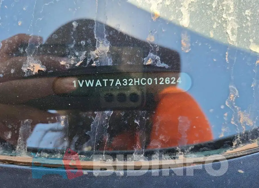 1VWAT7A32HC012624 Photo# 12