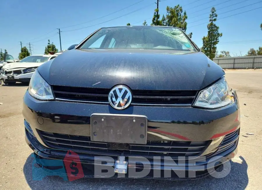 3VW217AUXHM035084 Photo# 5