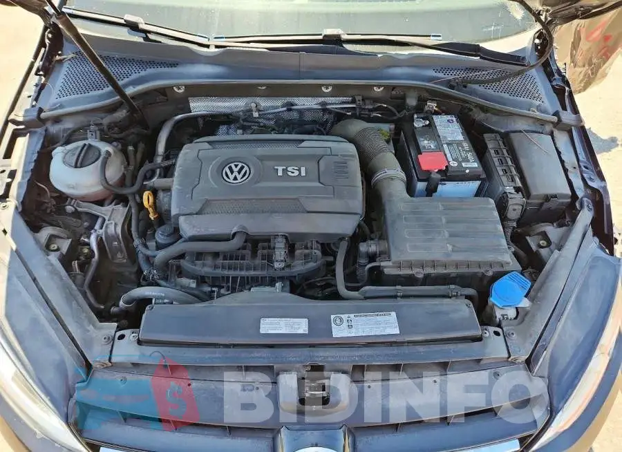 3VW217AUXHM035084 Photo# 11