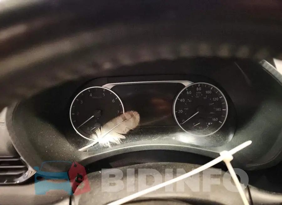 3N1AB8CV0NY251718 Photo# 9