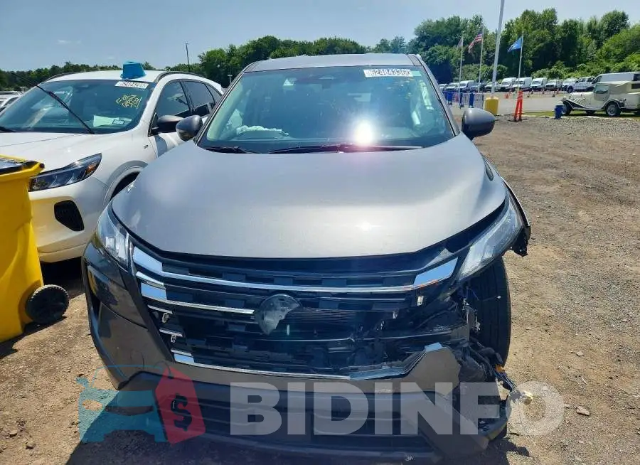 5N1BT3BAXSC811566 Photo# 5