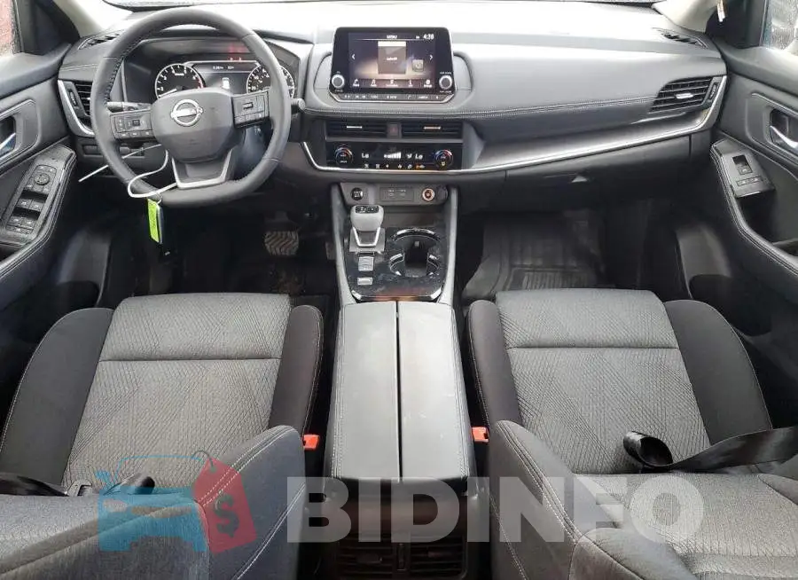 JN8BT3BA2SW342027 Photo# 8