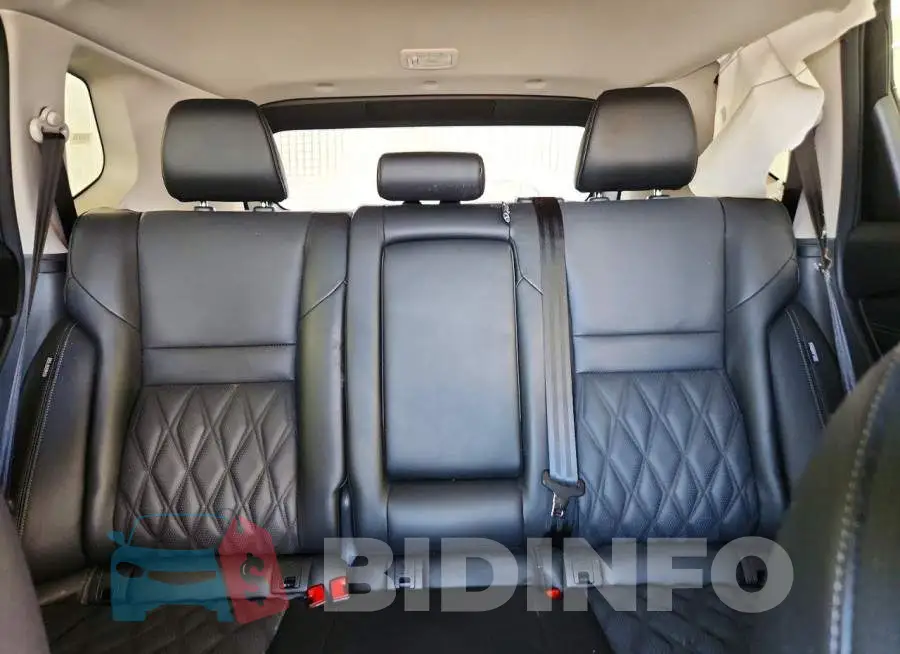 JN8BT3DD3TW477011 Photo# 10
