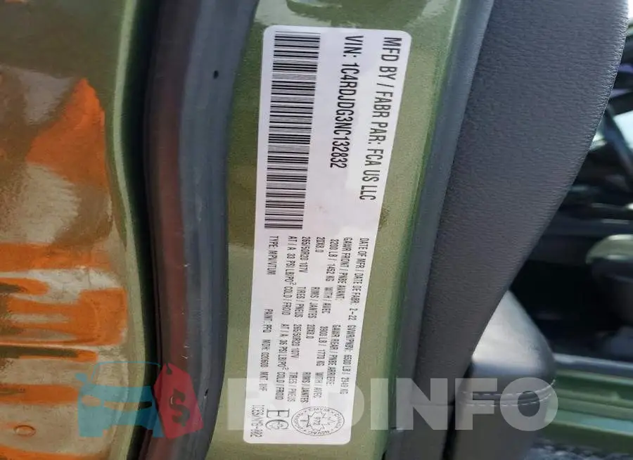 1C4RDJDG3NC132832 Photo# 14