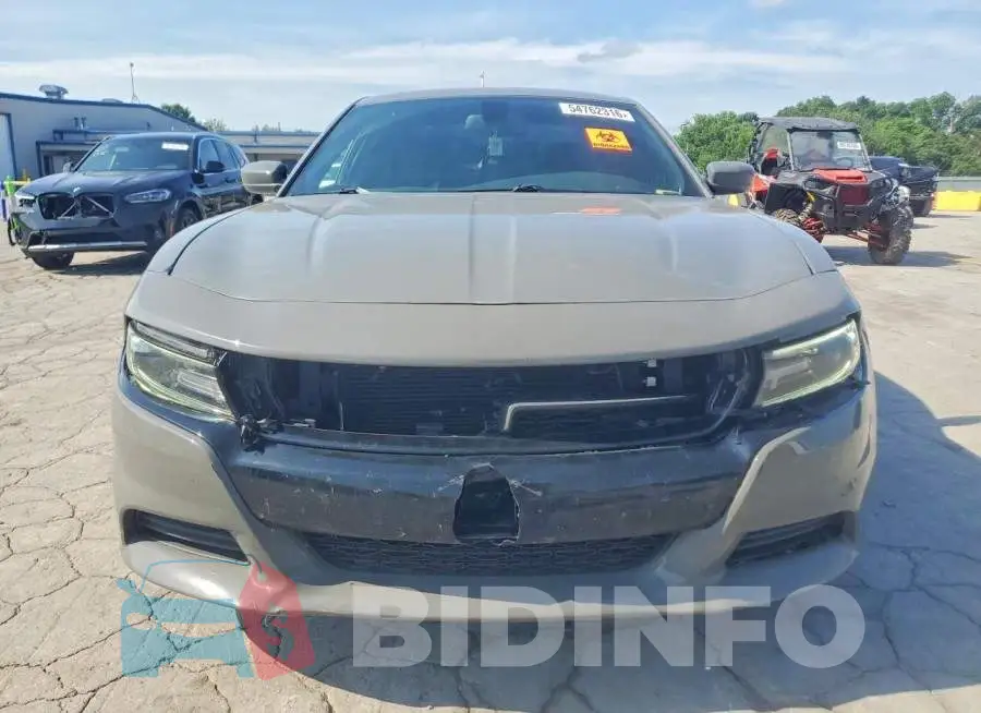 2C3CDXBG4HH625422 Photo# 5