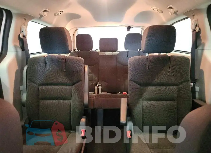 2C4RDGBGXKR547171 Photo# 10
