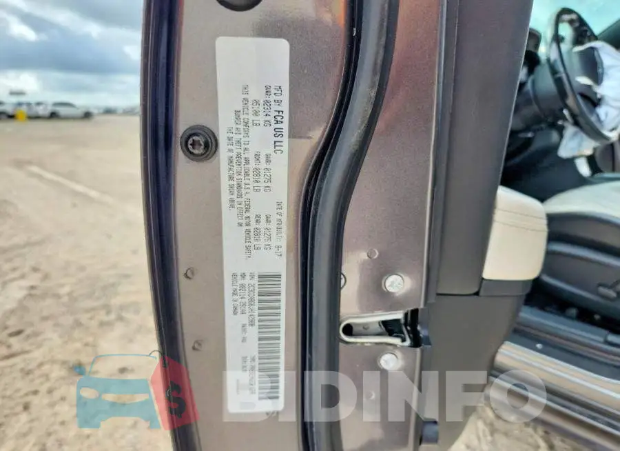 2C3CCABG8JH142988 Photo# 12