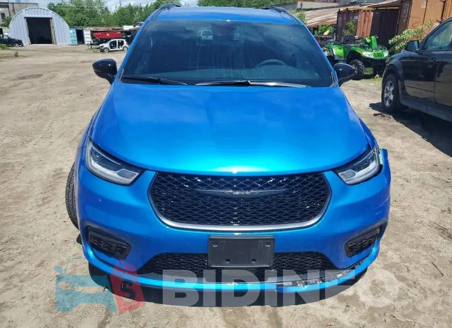2C4RC3BG7TR223155 Photo# 5