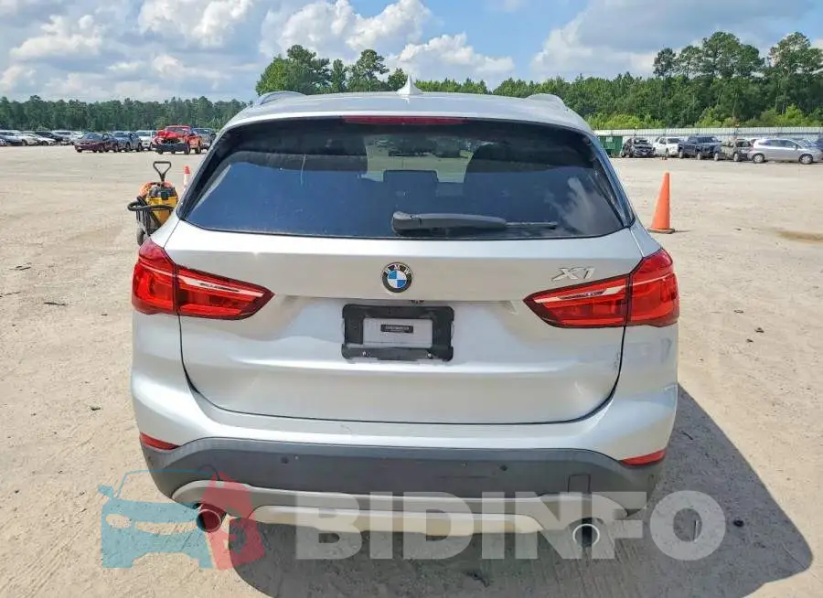 WBXHT3C36J5L24529 Photo# 6