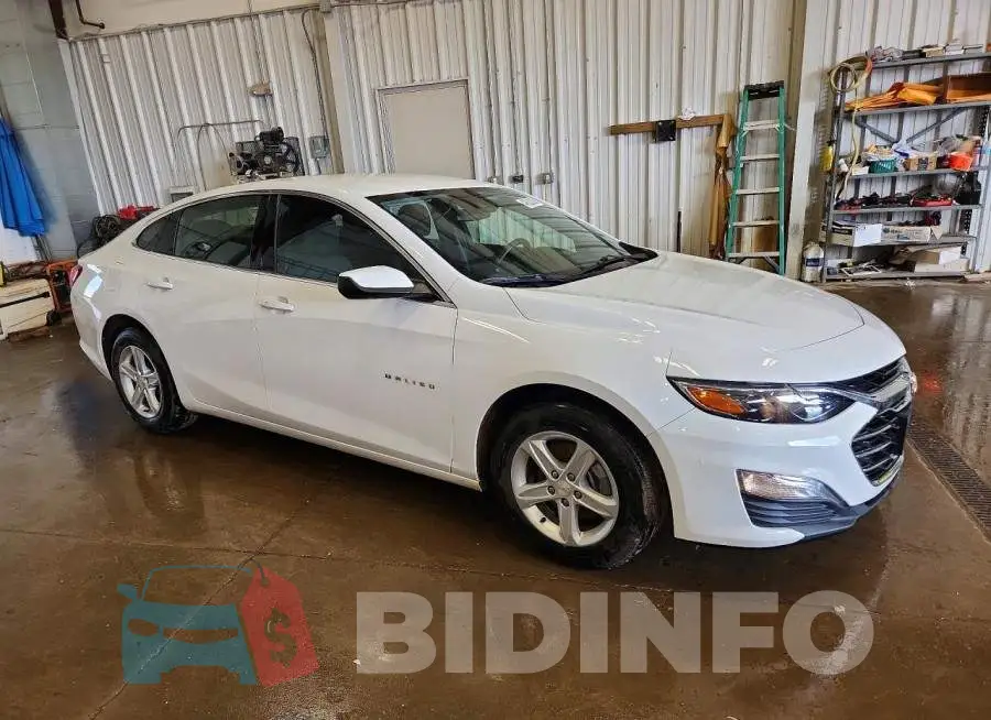 1G1ZB5ST3RF150287 Photo# 4