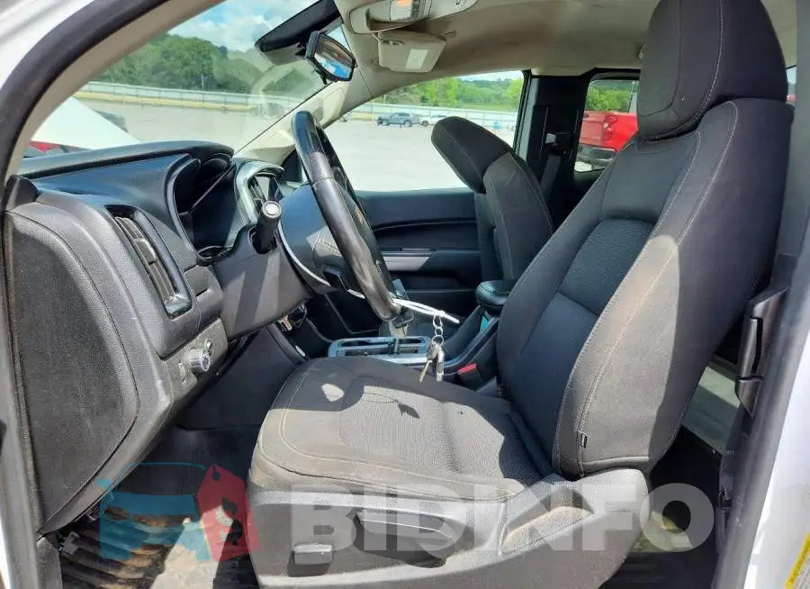 1GCHSCEA6L1174427 Photo# 7