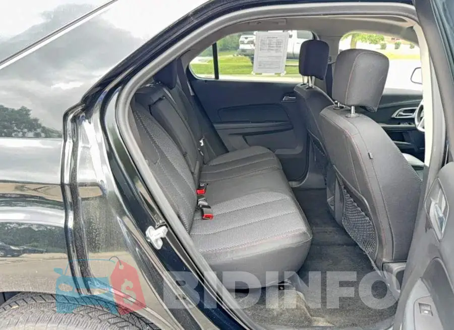 2GNFLFE31H6232477 Photo# 6