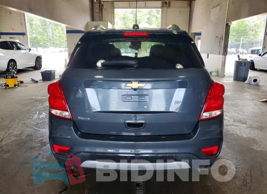 KL7CJLSB1MB311048 Photo# 6