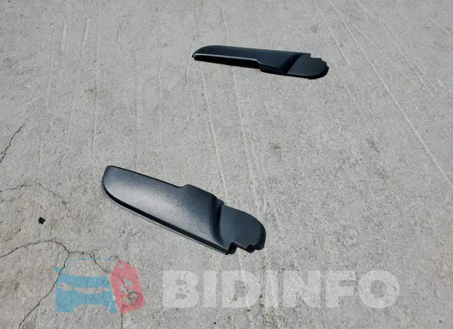 1FATP8UH1K5170029 Photo# 12