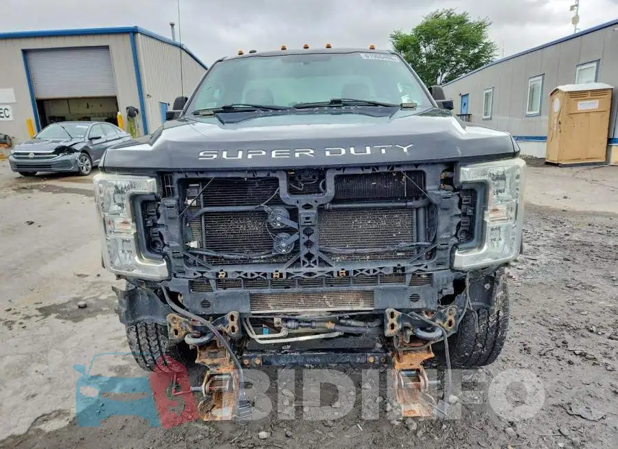 1FTRF3BT0HEC17657 Photo# 5