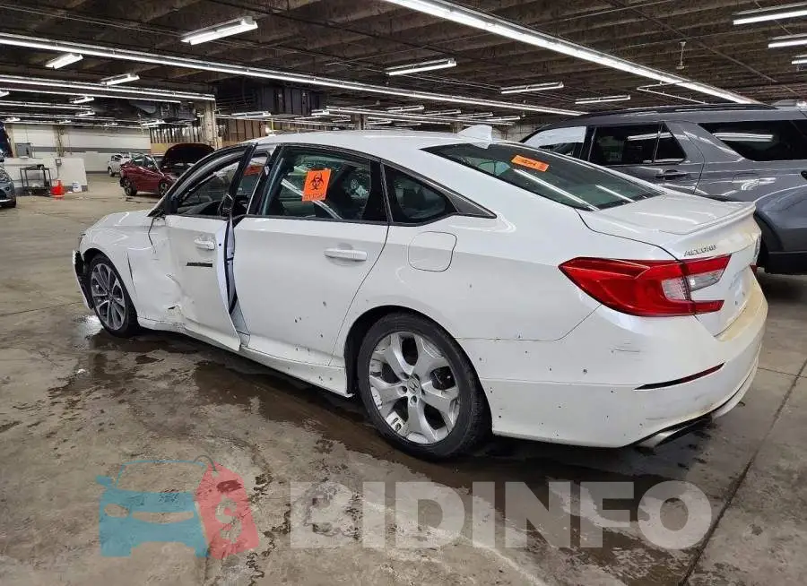 1HGCV1F35JA260574 Photo# 2