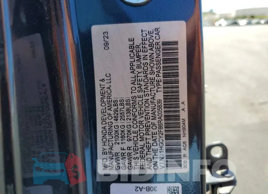 1HGCY2F86RA005839 Photo# 12