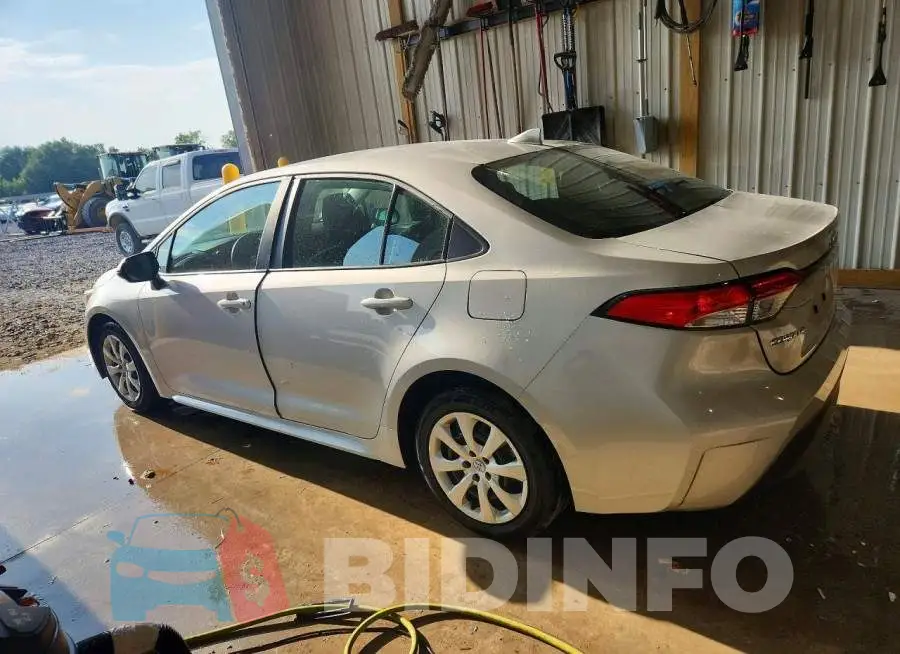 5YFB4MDE2SP244073 Photo# 2