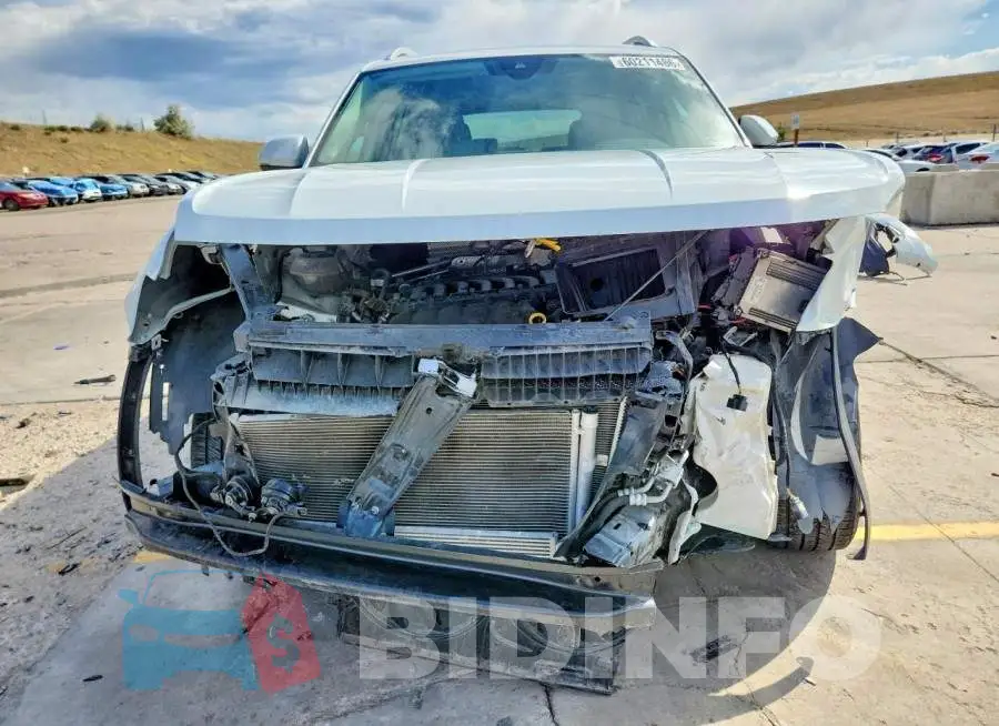 1V2MR2CA4KC526932 Photo# 5