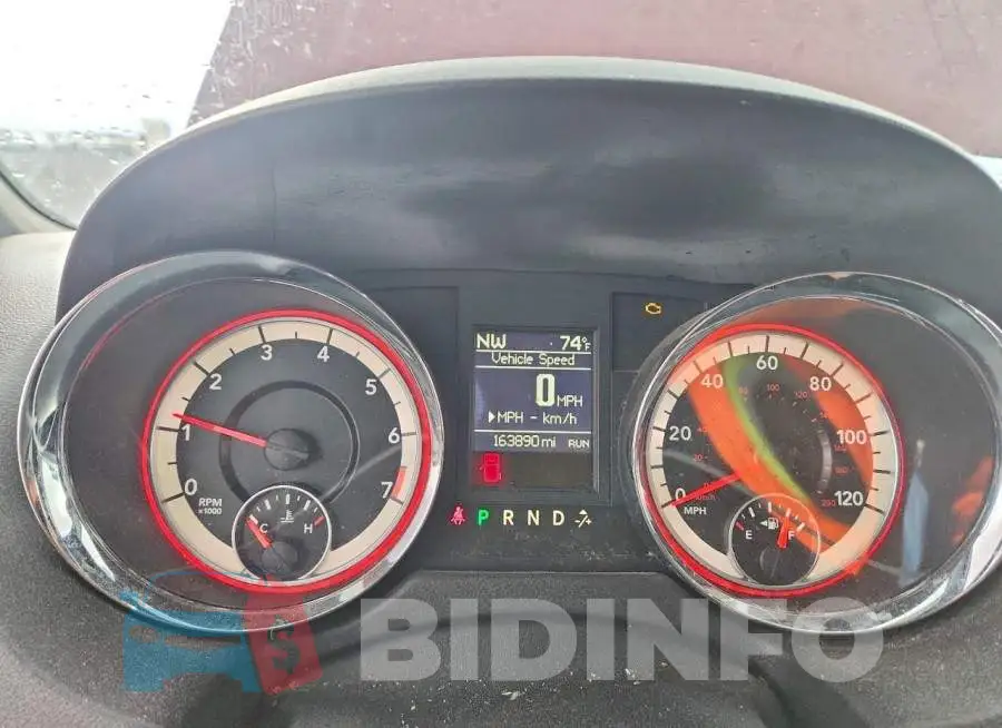 2C4RDGEG8JR285113 Photo# 9