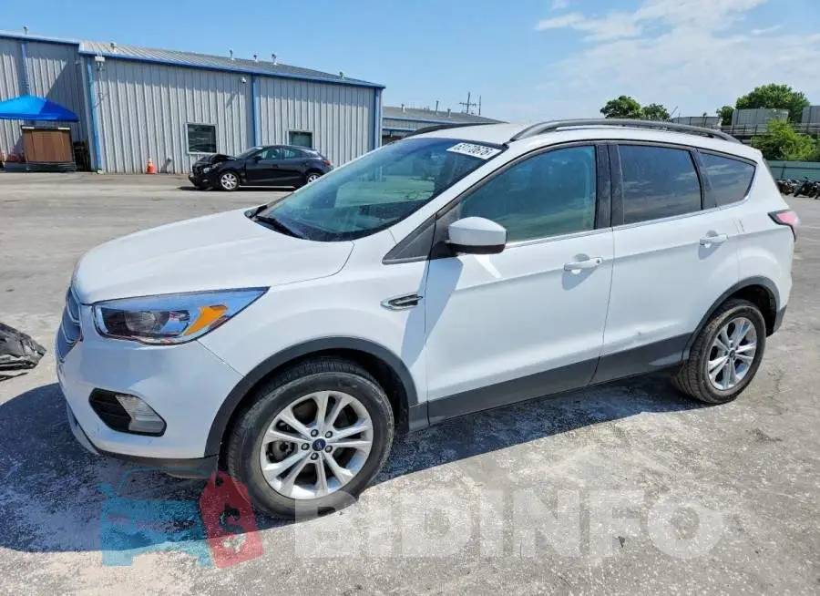 1FMCU9GD2JUB42922 Photo# 1