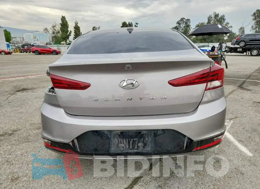 KMHD84LF2LU905561 Photo# 6