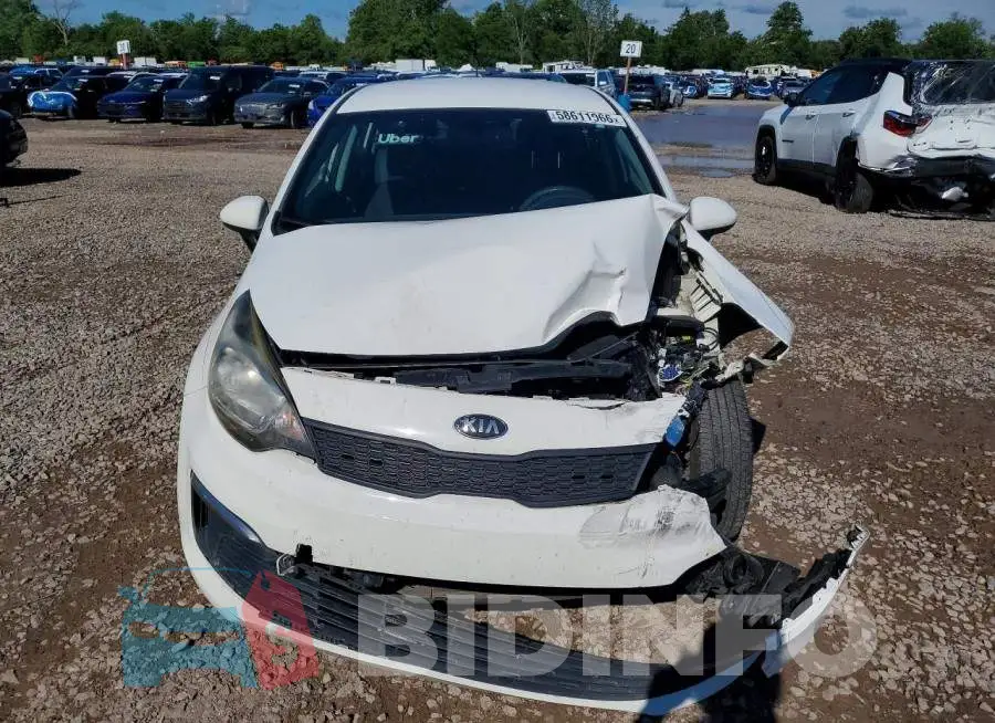 KNADM4A33H6050418 Photo# 5