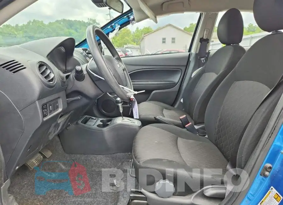 ML32AUHJ9NH007776 Photo# 7